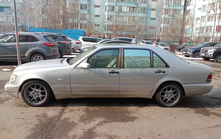 Mercedes-Benz S 500 1998 годаfor4 500 000 тг. в Алматы