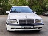 Mercedes-Benz C 180 1994 года за 1 450 000 тг. в Алматы – фото 3