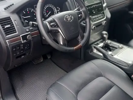 Toyota Land Cruiser 2018 года за 27 900 000 тг. в Петропавловск – фото 11