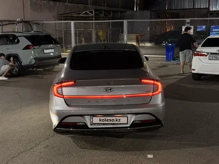 Hyundai Sonata 2021 года за 10 800 000 тг. в Алматы – фото 5