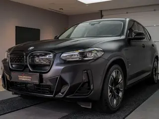 BMW ix-3, 2022