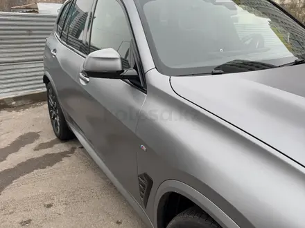BMW X5 2024 года за 60 000 000 тг. в Астана – фото 4