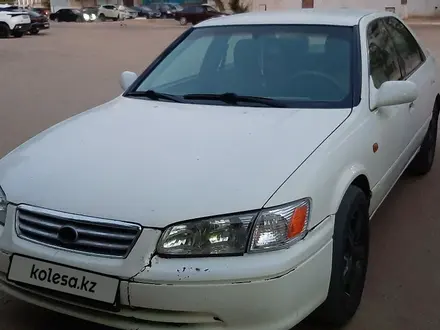 Toyota Camry 2000 года за 3 000 000 тг. в Байконыр