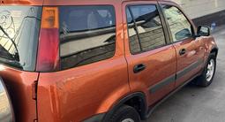 Honda CR-V 1998 года за 3 400 000 тг. в Алматы – фото 5