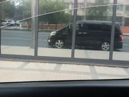 Toyota Alphard 2005 года за 7 200 000 тг. в Астана – фото 2