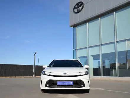 Toyota Camry Elegance eCVT 2026 года за 18 790 000 тг. в Шымкент – фото 5