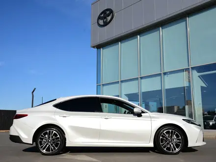 Toyota Camry Elegance eCVT 2026 года за 18 790 000 тг. в Шымкент – фото 17