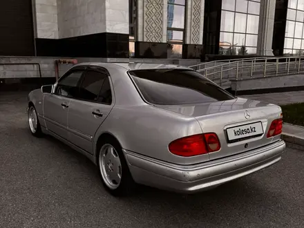 Mercedes-Benz E 55 AMG 1996 года за 3 300 000 тг. в Алматы – фото 6