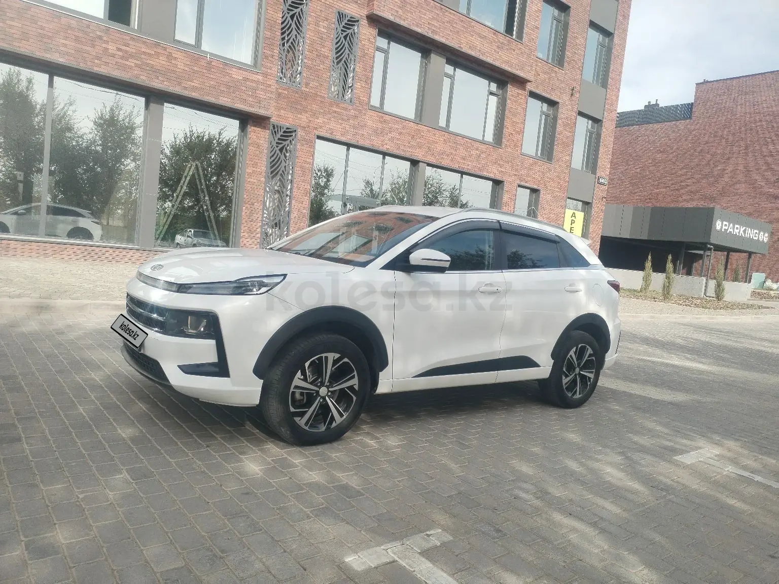 JAC JS6, 2023
