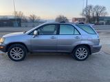 Lexus RX 300 2002 года за 4 000 000 тг. в Уральск – фото 2