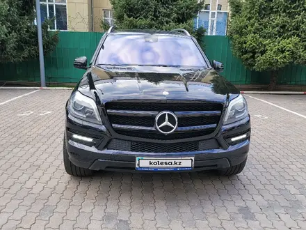 Mercedes-Benz GL 400 2014 года за 19 990 000 тг. в Алматы – фото 3