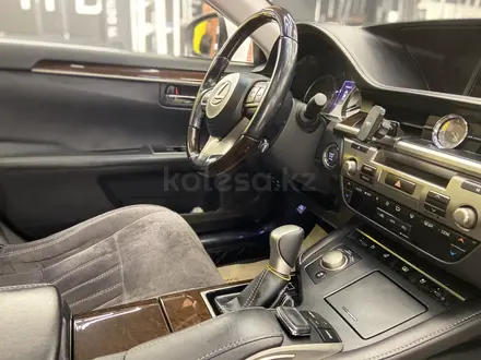 Lexus ES 250 2015 года за 17 300 000 тг. в Атырау – фото 24