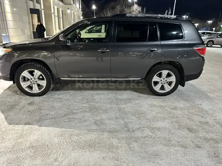 Toyota Highlander 2012 года за 14 000 000 тг. в Караганда – фото 17