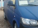 Volkswagen Transporter 2010 года за 7 500 000 тг. в Уральск – фото 2