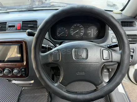 Honda CR-V 1997 года за 3 700 000 тг. в Алматы – фото 26