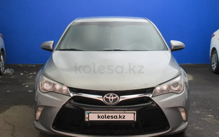 Toyota Camry 2015 года за 7 901 000 тг. в Актобе