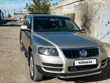 Volkswagen Touareg 2005 годаfor6 500 000 тг. в Костанай