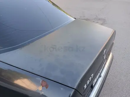 Mercedes-Benz E 230 1992 года за 1 900 000 тг. в Шымкент – фото 5
