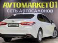 Toyota Camry 2021 года за 14 750 000 тг. в Астана – фото 5