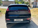 Hyundai Bayon 2023 года за 7 600 000 тг. в Шымкент – фото 4