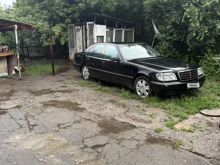 Mercedes-Benz S 320 1995 года за 3 000 000 тг. в Алматы