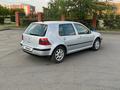 Volkswagen Golf 2001 года за 3 000 000 тг. в Экибастуз – фото 4