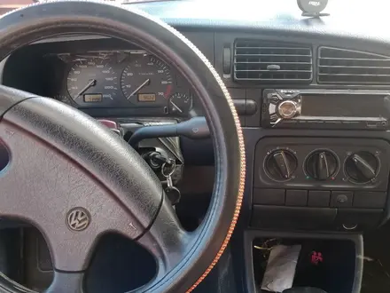 Volkswagen Golf 1992 года за 1 400 000 тг. в Кокшетау – фото 3