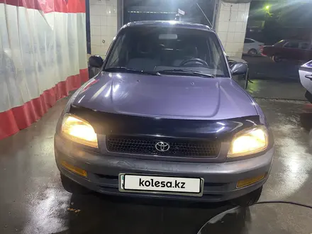 Toyota RAV4 1996 года за 3 800 000 тг. в Алматы – фото 3