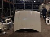Капот на Chrysler 300c/капот на крайслер 300ц за 5 000 тг. в Алматы