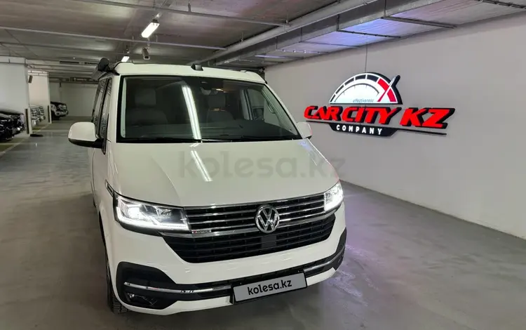 Volkswagen California 2022 года за 43 000 000 тг. в Астана