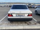 Mercedes-Benz E 260 1988 года за 2 850 000 тг. в Алматы – фото 5