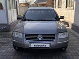 Volkswagen Passat 2002 года за 2 550 000 тг. в Алматы – фото 2