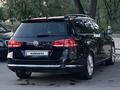 Volkswagen Passat 2011 года за 6 100 000 тг. в Алматы – фото 2