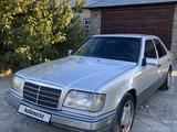 Mercedes-Benz E 250 1992 года за 850 000 тг. в Туркестан – фото 2