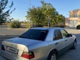 Mercedes-Benz E 250 1992 года за 850 000 тг. в Туркестан – фото 4