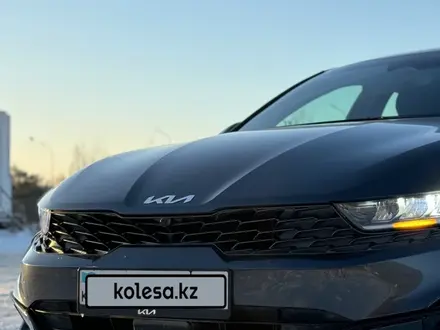 Kia K5 2022 года за 11 850 000 тг. в Караганда – фото 3