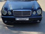 Mercedes-Benz E 230 1995 годаүшін1 800 000 тг. в Жезказган