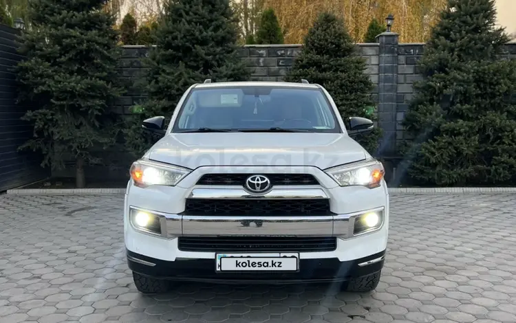 Toyota 4Runner 2014 года за 18 000 000 тг. в Алматы