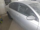 Volkswagen Passat 2011 года за 2 000 000 тг. в Алматы – фото 2
