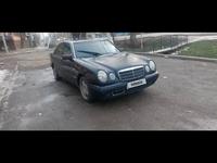 Mercedes-Benz E 200 1996 годаүшін2 150 000 тг. в Алматы