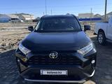 Toyota RAV4 2021 годаүшін13 000 000 тг. в Атырау