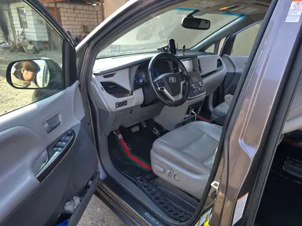Toyota Sienna 2016 года за 15 000 000 тг. в Алматы – фото 10