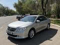 Toyota Camry 2014 года за 11 200 000 тг. в Алматы – фото 2