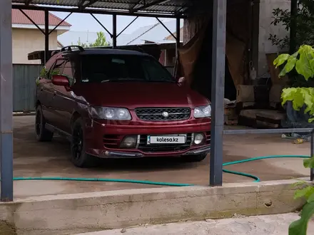 Nissan R'nessa 1997 года за 1 300 000 тг. в Алматы