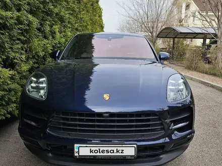 Porsche Macan 2019 года за 28 000 000 тг. в Алматы – фото 3