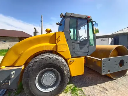 Lutong 2013 года за 12 500 000 тг. в Шымкент