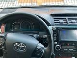 Toyota Camry 2014 года за 10 800 000 тг. в Уральск – фото 4