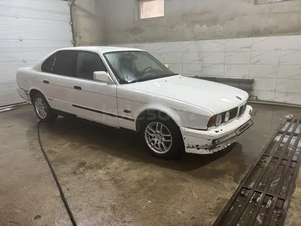 BMW 525 1988 года за 1 200 000 тг. в Караганда