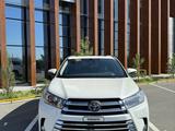 Toyota Highlander 2017 года за 14 700 000 тг. в Шымкент – фото 2