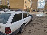 Mercedes-Benz E 230 1988 годаүшін900 000 тг. в Астана – фото 4